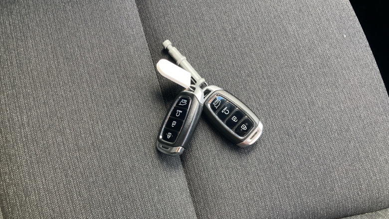 Hyundai KONA 100kW Premium 39kWh 5dr Auto Electric Hatchback